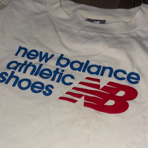 New Balance White and Blue Logo T-Shirt - Picture 3 of 6